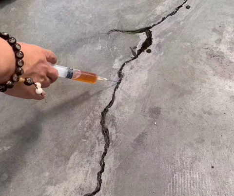 遂宁混凝土裂缝修补技术详解​